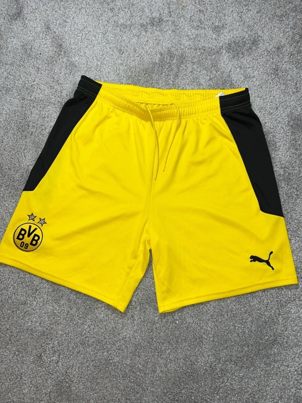 New Puma Drycell BVB Borussia Dortmund Yellow Black futbol soccer Shorts XL NWOT